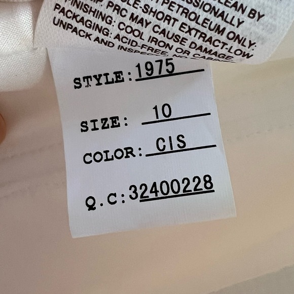 CASABLANCA bridal gown, champagne color, size 10, worn once, in great condition - Picture 8 of 10